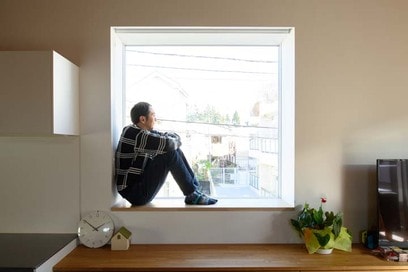 アンガールズ田中さん、「個室が階段の途中にある家」を訪問。深い家族愛を知る