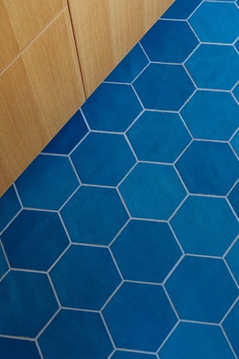 1つ1つ風合いが異なり味わいのあるタイル