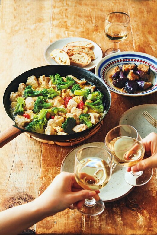 鶏肉とブロッコリーのアヒージョ