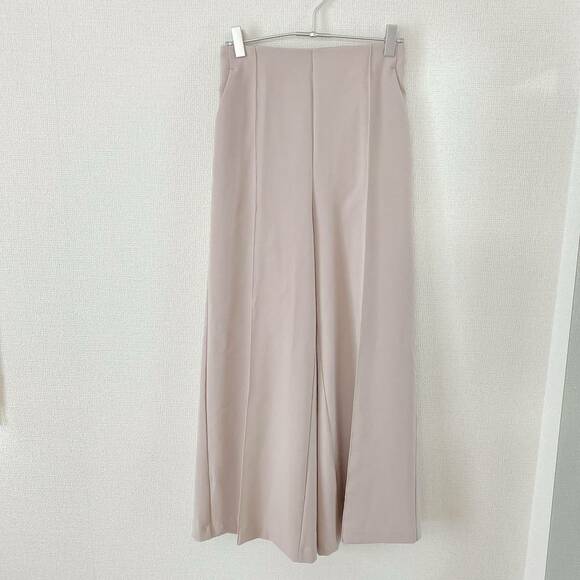ストレッチワイドアンクルパンツ
