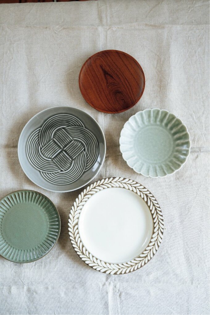 大きさでそろえた器