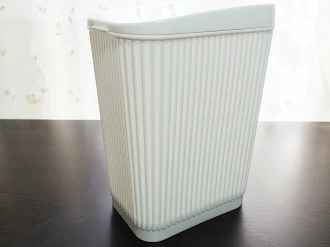 横から見た写真