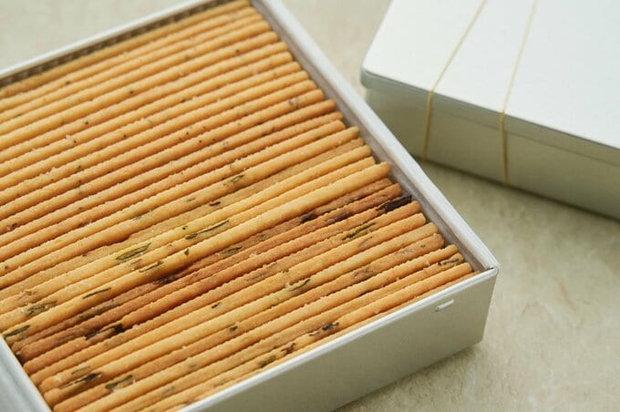 クッキー缶