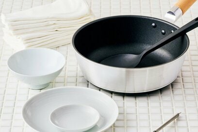 料理家がいつも使う「無印良品のキッチン道具」4つ。吸水性がよいふきんは仕事でも手放せない