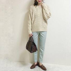 ユニクロ新作パンツは縦横に伸びる。履き心地よすぎて感動！