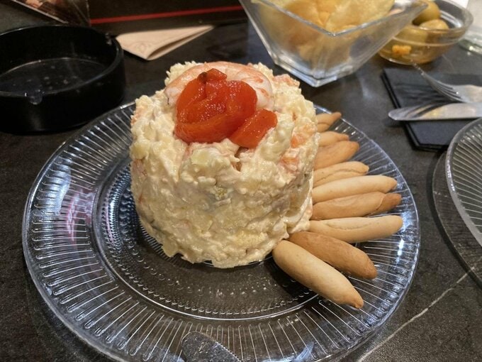 エンサラダ・ルサ