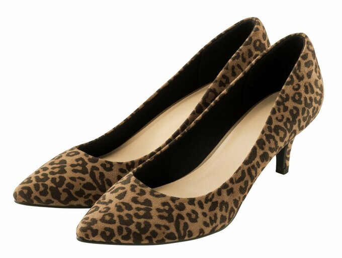 マシュマロポンテッドパンプス