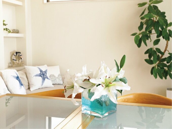 夏仕様の涼しげな部屋 