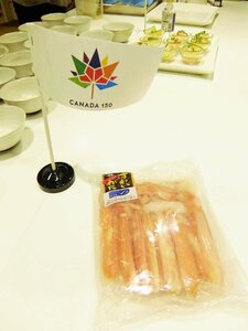見たことあるようなパッケージ。カナダ産ズワイガニ