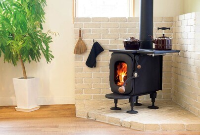 炎のある暮らしを楽しむ！編集部が選んだ薪ストーブ4つ