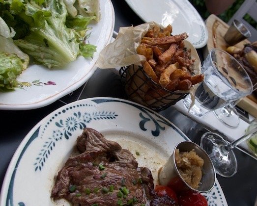 お肉