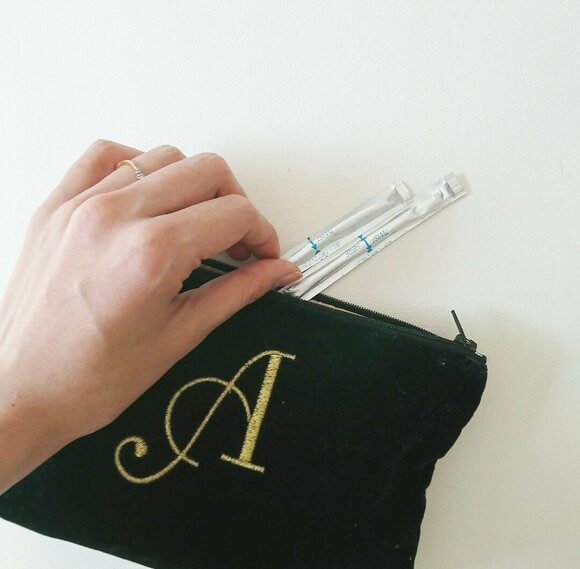 ポーチに入れても、かさばらない