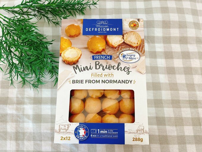 MINI BRIOCHES FILLED WITH BRIE FROM NORMANDY