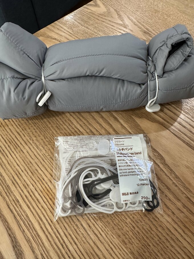 インナーダウン　緩衝材