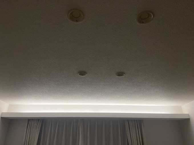 リビングの間接照明