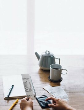 コロナで妻の収入が0円に。10万円以上もの赤字を乗りきる方法