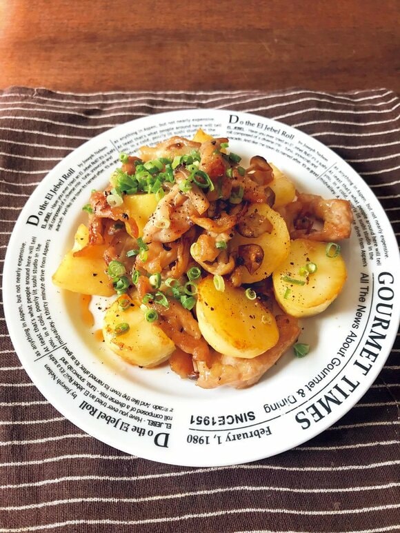 せせりとジャガイモのめんつゆバター