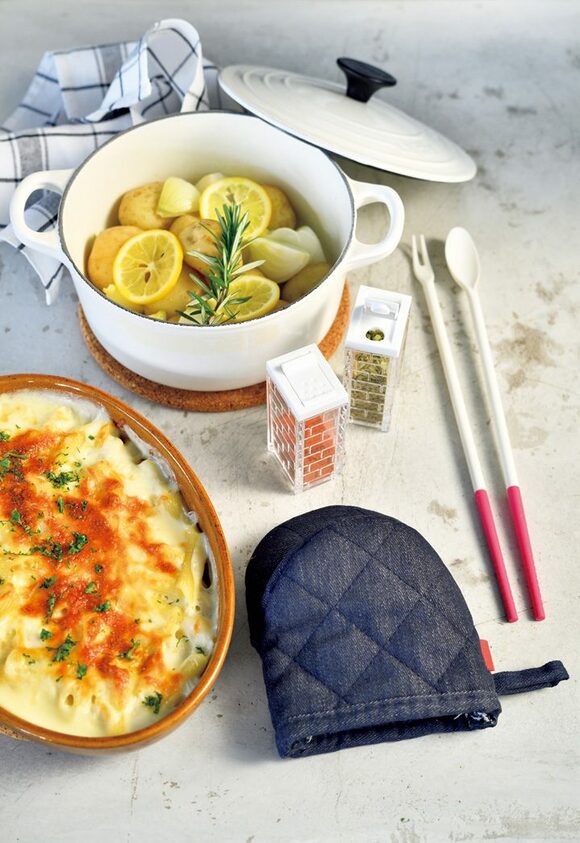 お鍋、ミトン、菜箸