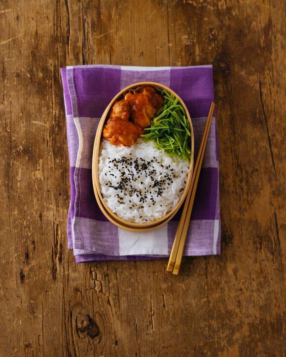 鶏モモのチリソース弁当