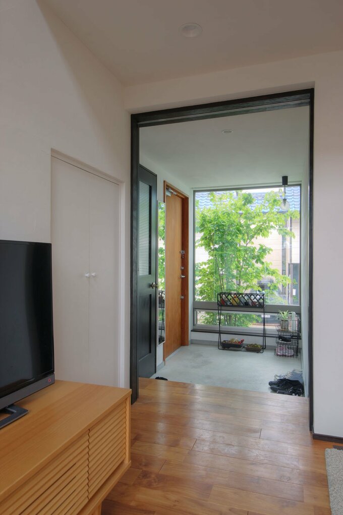 土間スペースの広い玄関