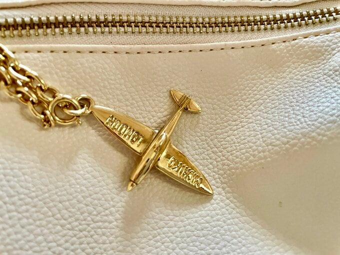 飛行機チャーム