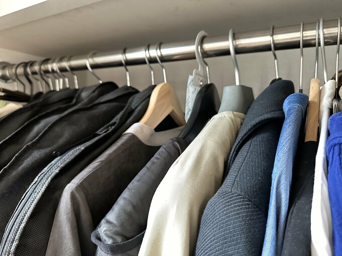 賞味期限切れの服