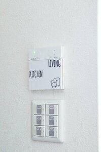 スイッチプレートにもシールを!