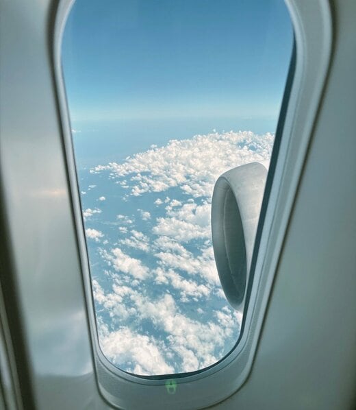飛行機の窓