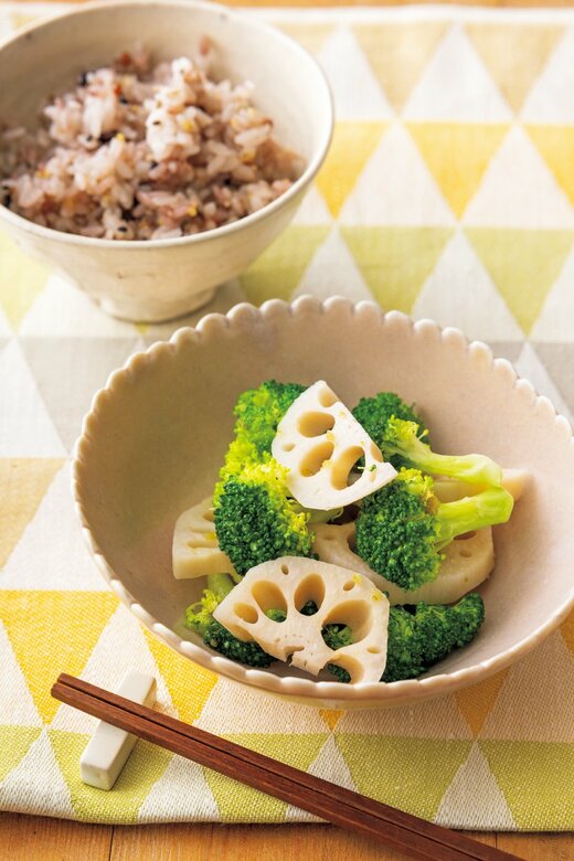 ブロッコリーとレンコンのユズコショウ蒸し