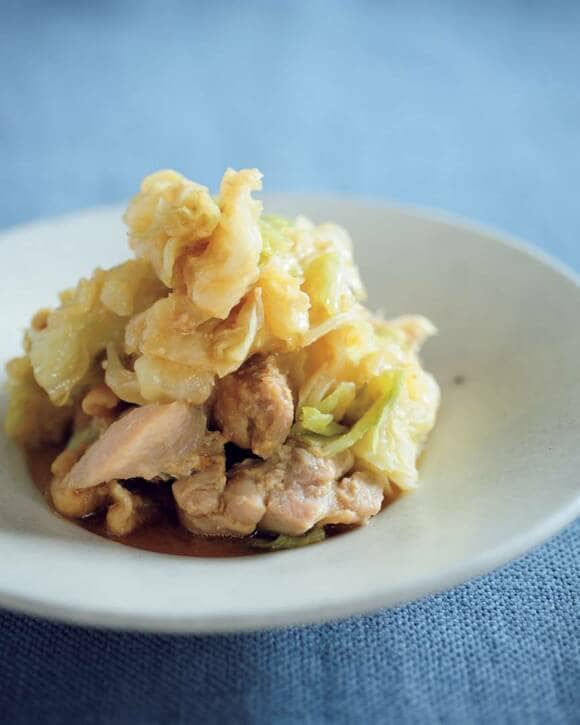 鶏肉とキャベツの甘酒みそ蒸し