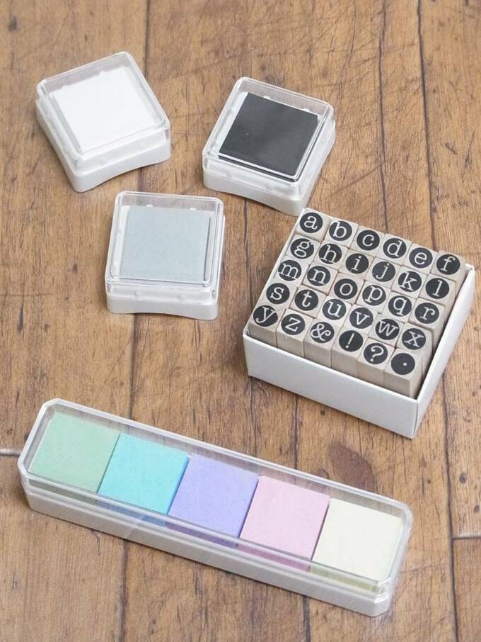 アルファベットのミニスタンプ