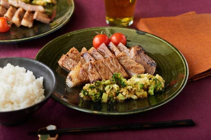 東伯和牛の西京焼き　ブロッコリーソース