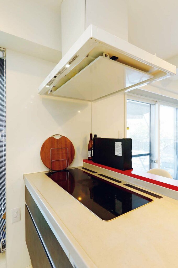 3つ横並びのIH調理器