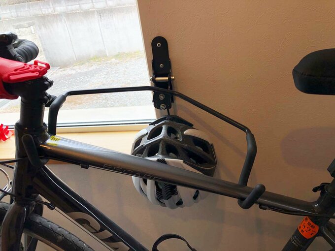 器具をネジで固定するだけ