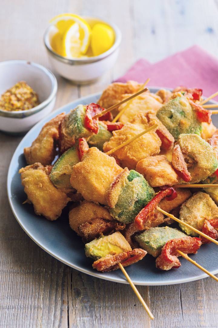 おからパウダーで揚げ物も糖質オフ アボカドとサーモンが相性抜群 Esseonline エッセ オンライン