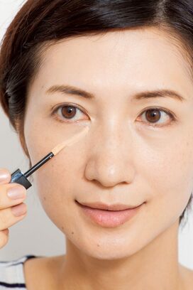 第一印象が変わるコンシーラー使い！シミやクマも自然にカバー