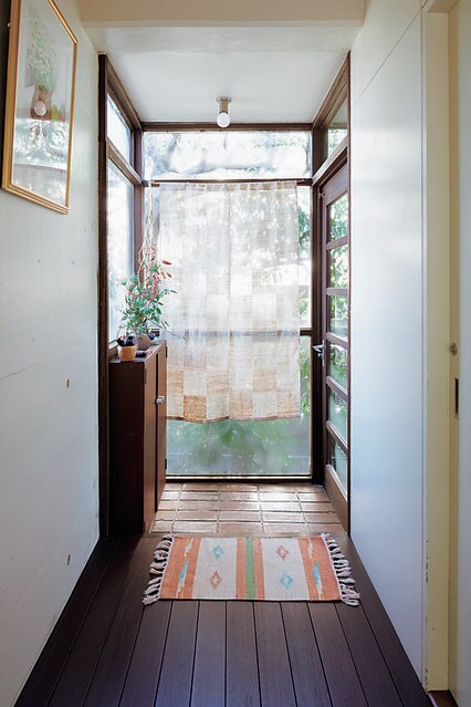 実家をどうする?建築家の父が建てた家を「丁寧に住み継ぐ」家