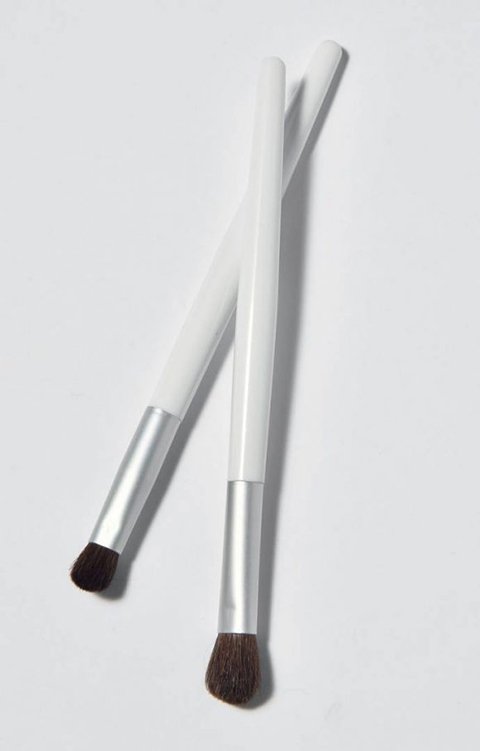 アイシャドウブラシ