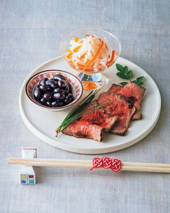 ローストビーフ黒豆紅白なます