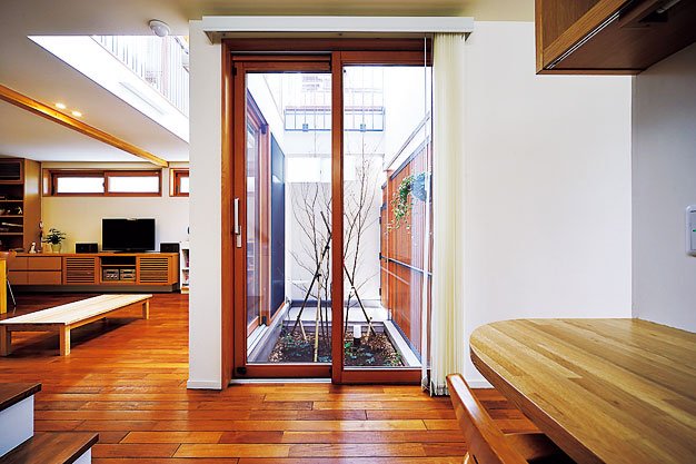 ライトコートのある家