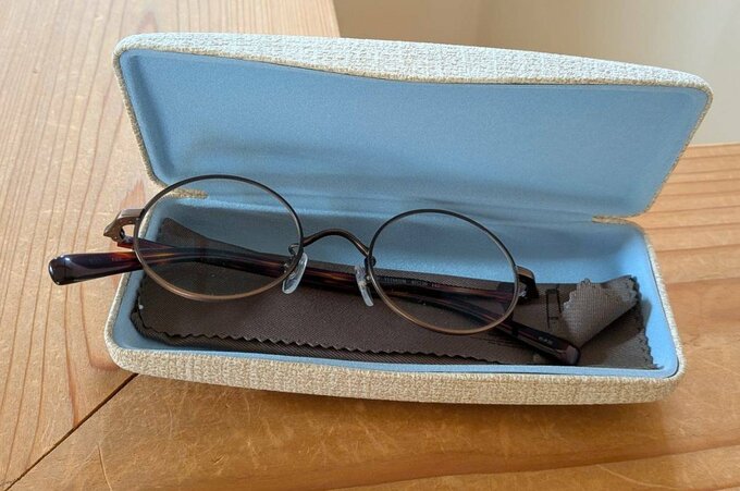 レンズを入れ替えた中近のメガネ