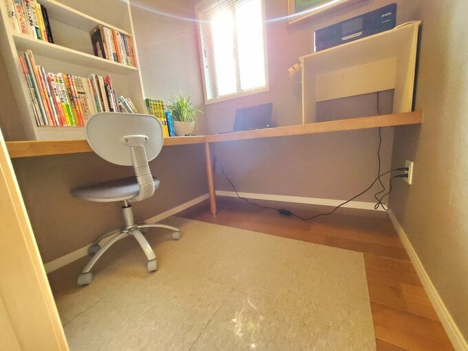 ワークスペースのコンセントの数