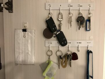 全部つるすだけ！忘れ物が激減する「考えない玄関収納」のつくり方