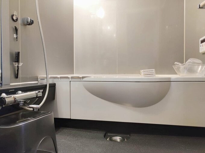 浴槽のエプロン