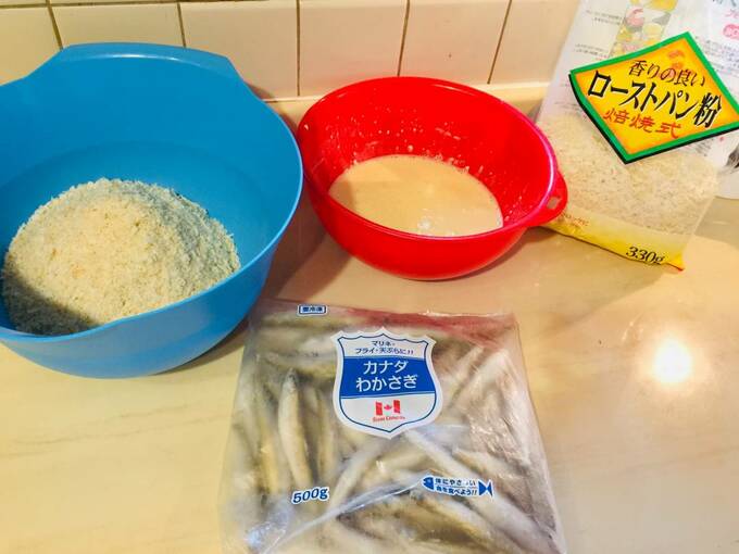 ワカサギは淡白な優しい味わいの白身魚