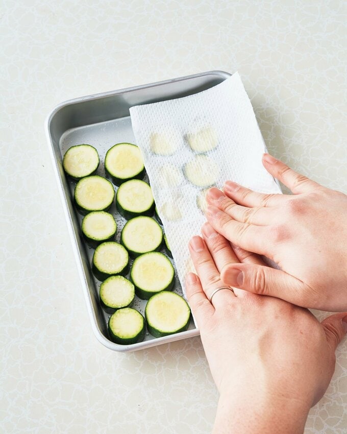 バットにズッキーニ