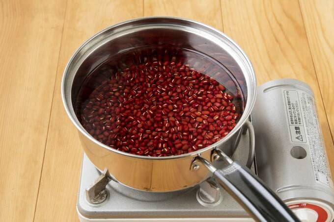 お鍋にアズキ