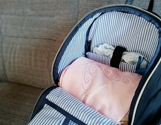 バッグの中身