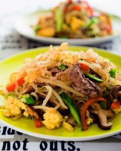 チャプチェ風炒め物