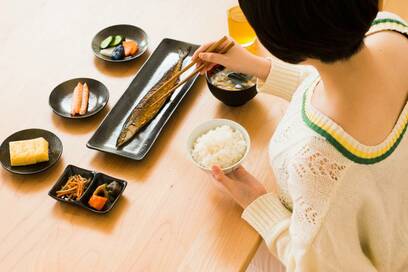 お米は食べちゃダメ？やせやすい体質になる正しい行動